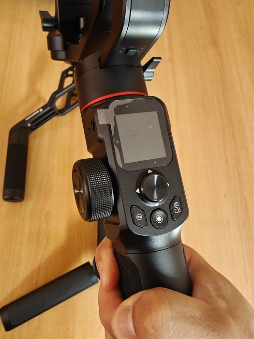 Estabilizador profissional Manfrotto MVG220 2.2Kg