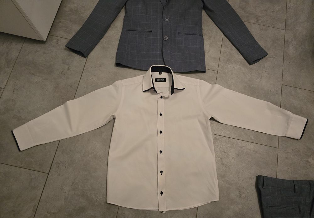 Garnitur  Reserved dla chlopca z koszula  Jankes