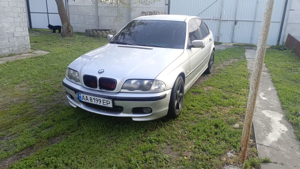 Продам BMW 320 є46