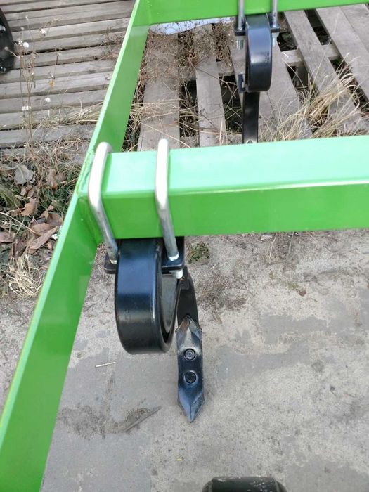 Культиватор навісний Bomet 2 -3 ряди лап