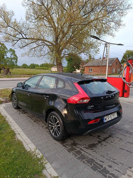 Sprzedam Volvo V40 2.0