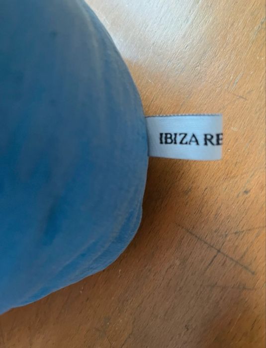 Almofada ergonómica para praia etc…