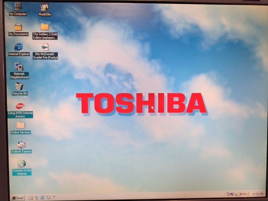 Retro laptop toshiba satellite 4100xcdt