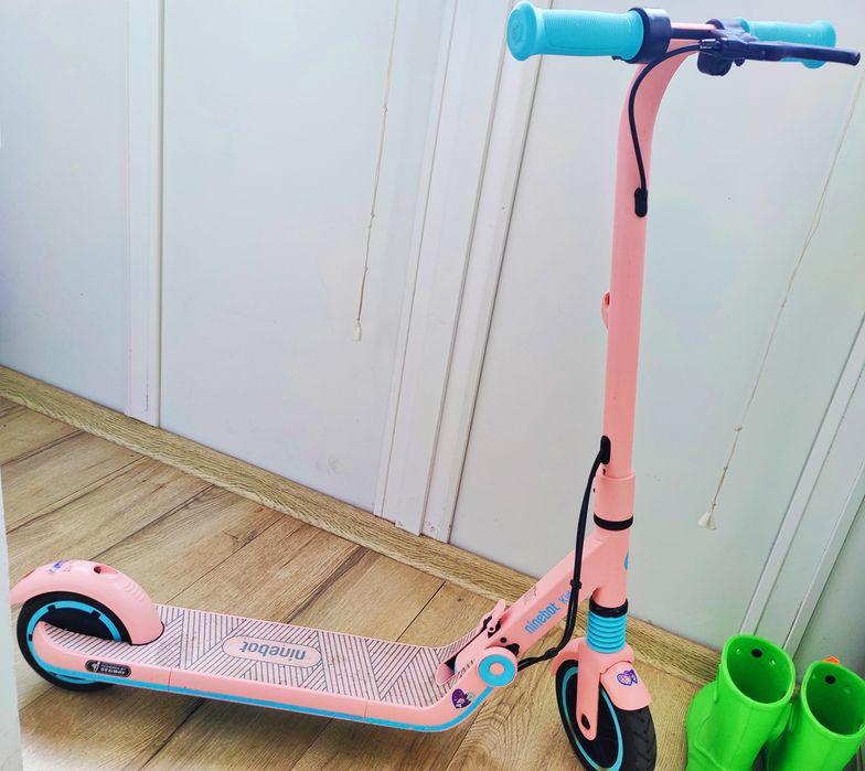 Ninebot kids e8 pink дитячий електросамокат