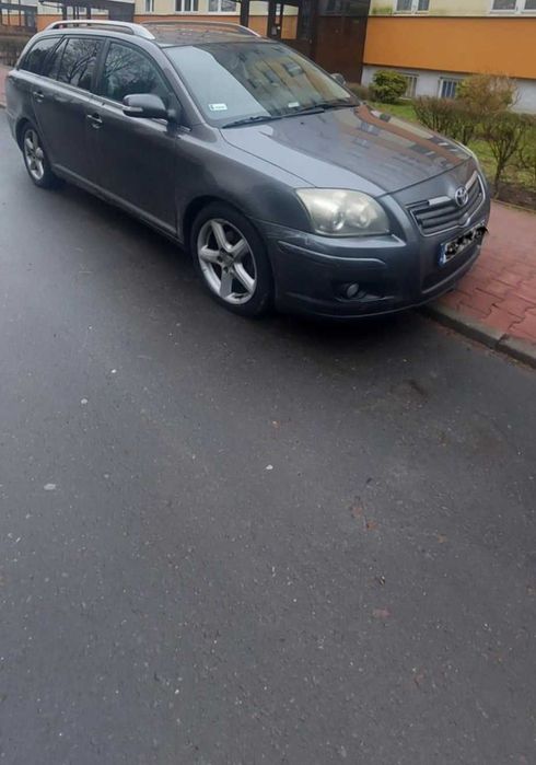 TOYOTA AVENSIS T25 2.2 D4D 2007r