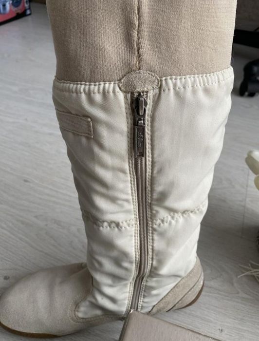 Дуже якісні спортивні  сапоги фірми S.Oliver з натуральної замш