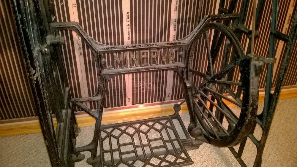 Maszyna do szycia Minerva-Bobbin, lata 40-te XX w.