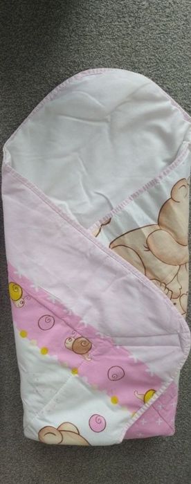 Kocyk dla dziewczynki i becik