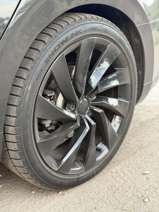 Volkswagen Arteon 52к пробег