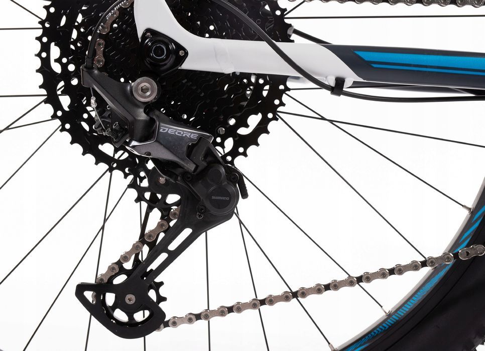 Benicio 27.5" R19"