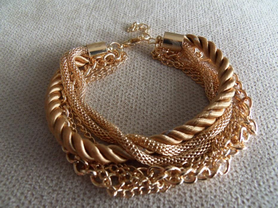 Bransoletka z łańcuszkami SZNUR biały