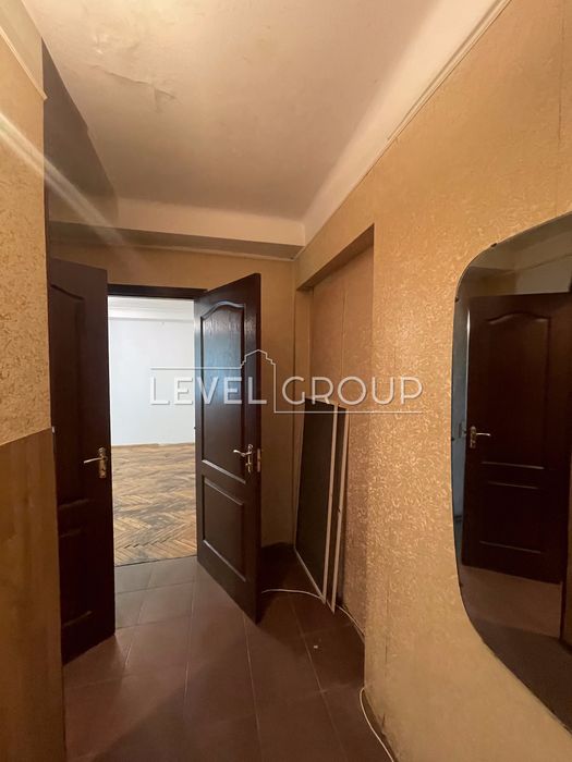 Продаж 2-кімн. квартири біля метро Шулявська — вул. Дегтярівська, 58