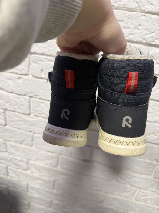 Продам зимові черевики Reima 26 розмір