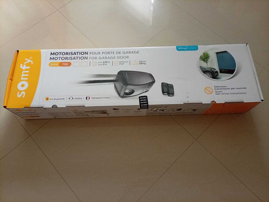 Napęd do bramy garażowej Somfy GDK 700, nowy