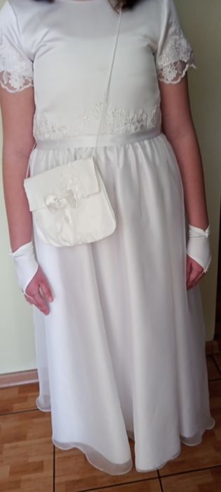 Sprzedam sukienkę komunijną