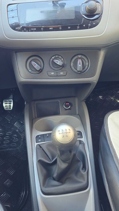 SEAT Ibiza — fotografia 11