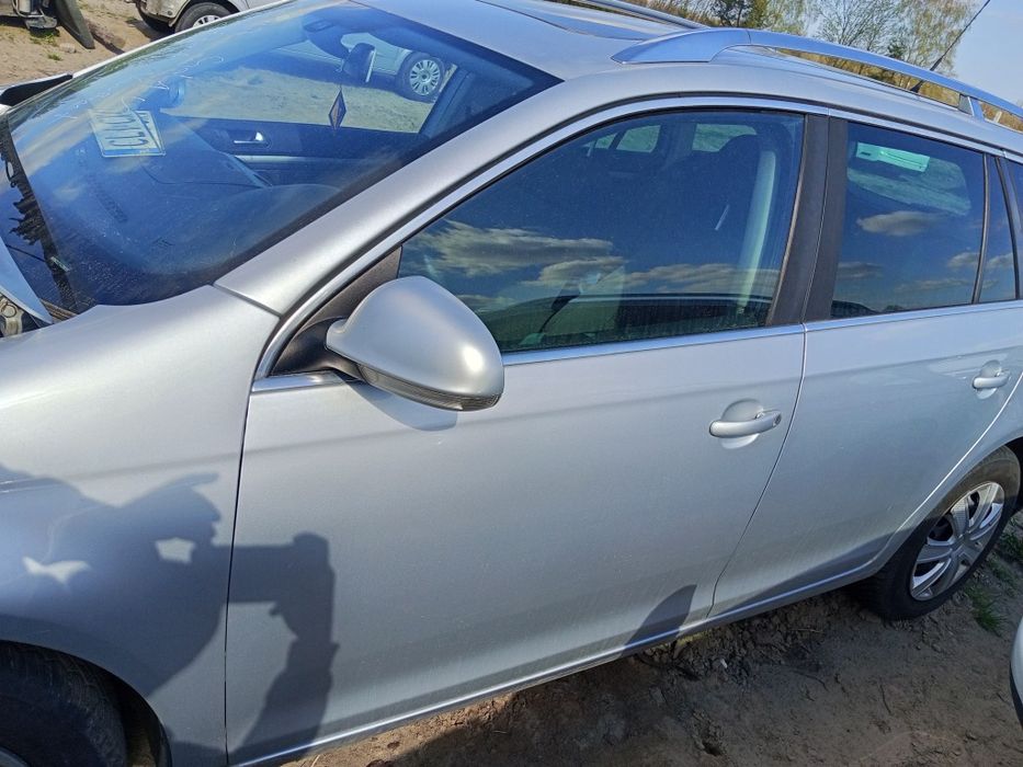 Drzwi lewy przód VW Golf 5 kombi LA7W