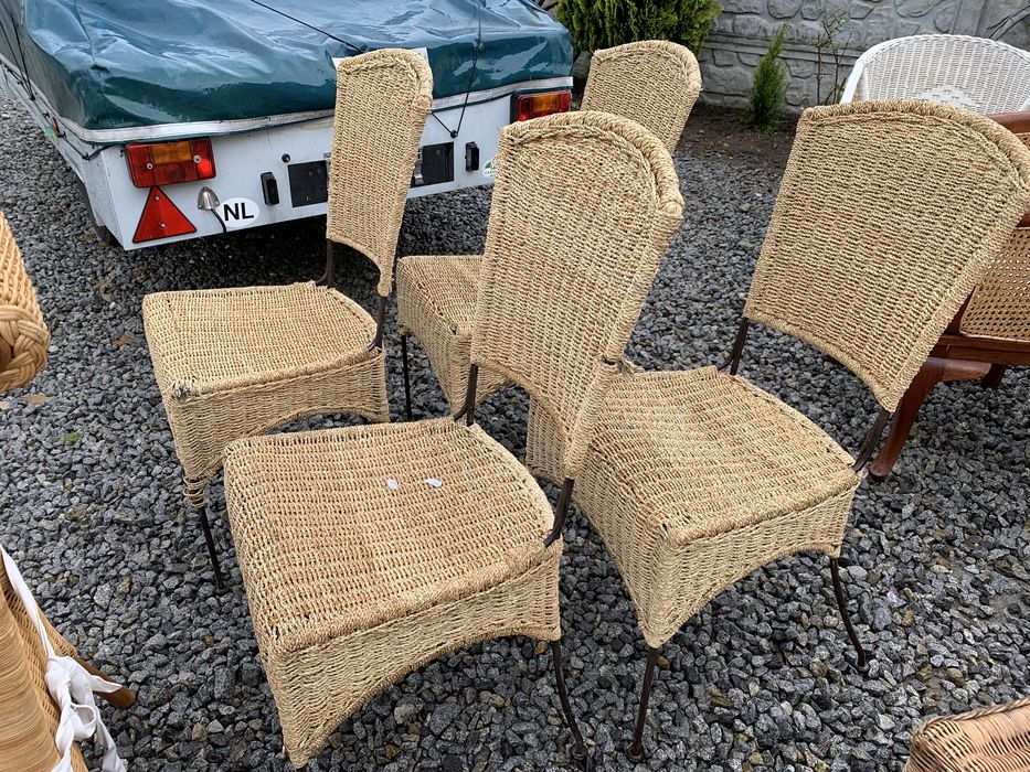 wygodne fotele rattanowe duże