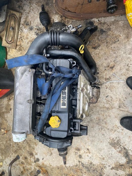 Motor 1.5 Diesel Isuzu poucos km  X 15DT ( 4EE1)
