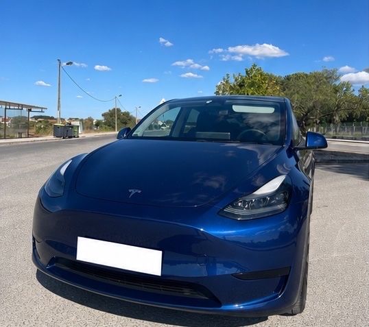 Tesla Model Y Long Range