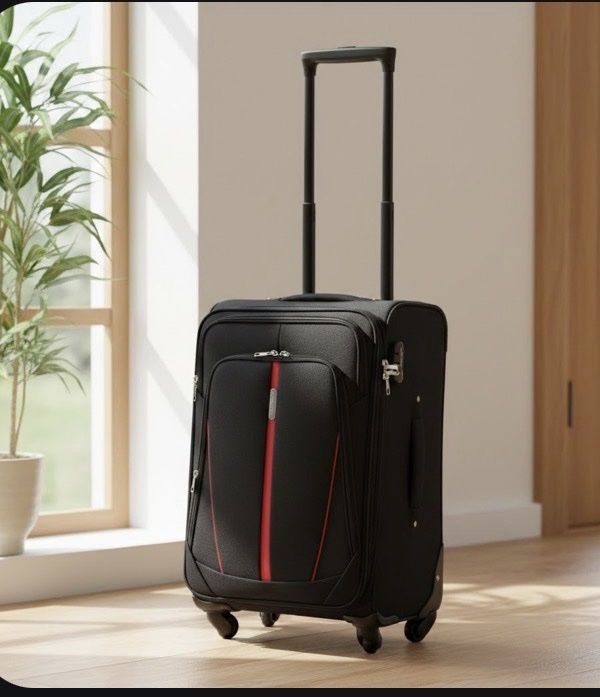 wings валіза чемодан на 4колесах Польша