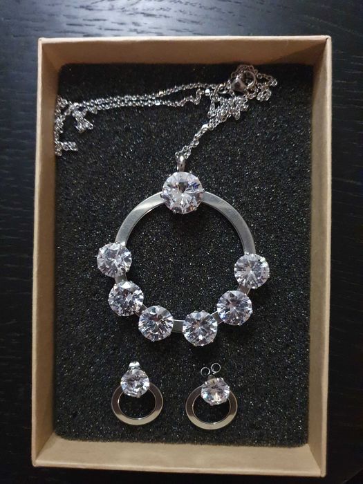 Conjunto novo em aço