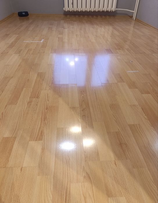 Panele podłogowe 60 m² jasny dąb | dobry stan
