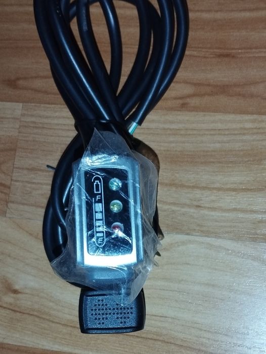 ПРОДАЄТЬСЯ  дисплей  Bulls  Sparta   E-novation