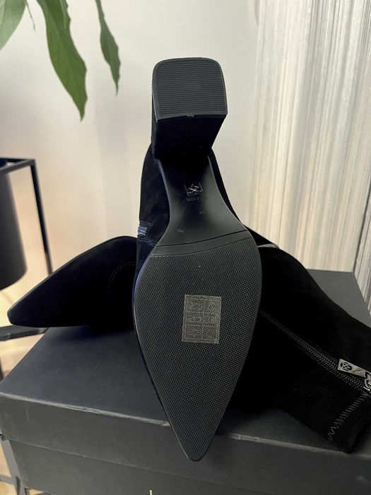 Botki damskie KAZAR - czarny zamsz, na słupku, NOWE, rozmiar 41