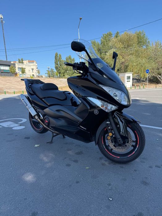 Продам Yamaha T-Max 500 2012г