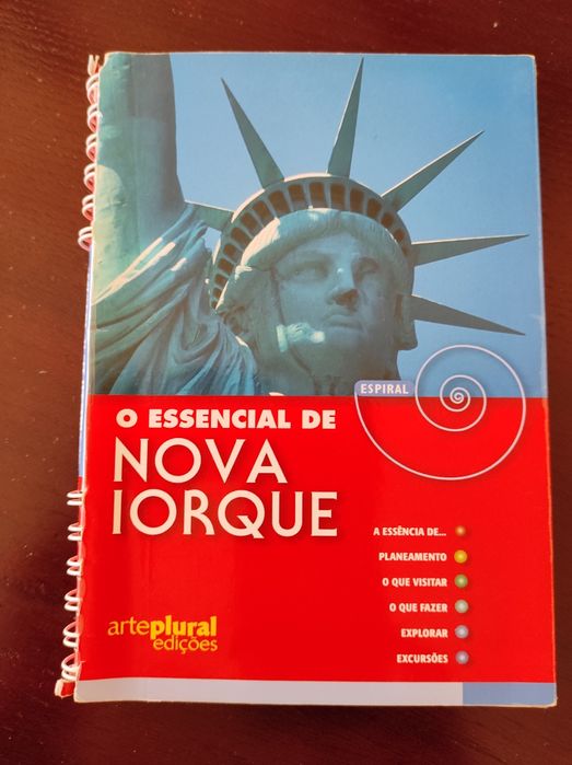 Vendo 23 guias de viagens