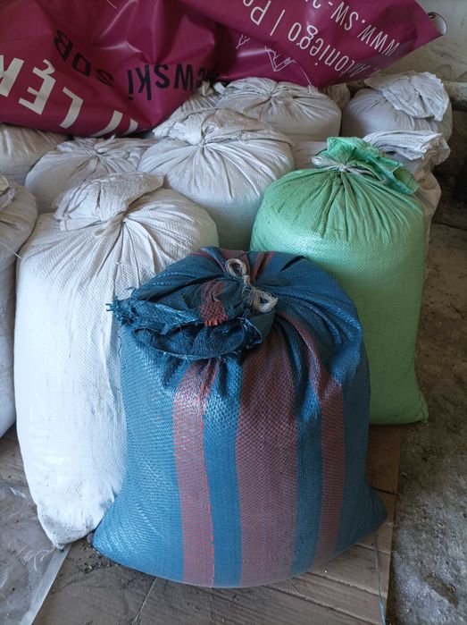 Sprzedam pszenicę ozimą lub mix jarej z owsem plus 2worki gratis w workach 25 kg lub luzem