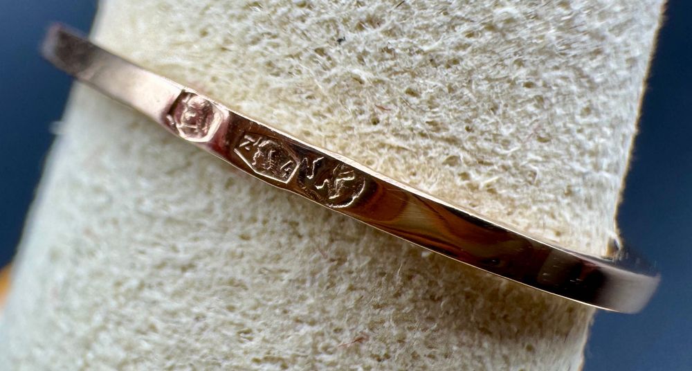 Złoty pierścionek z rubinem; próba: 12ct 500, waga: 2,40g, rozmiar: 20