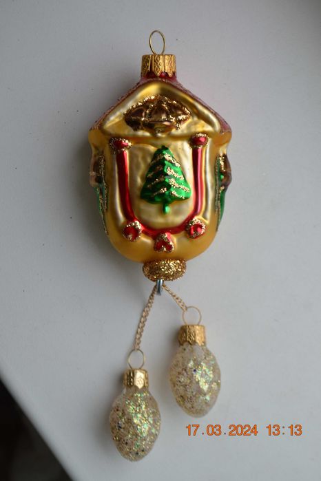 Игрушка "Часы, домик гирьками "Без пяти минут двенадцать". 10 и 12 см.