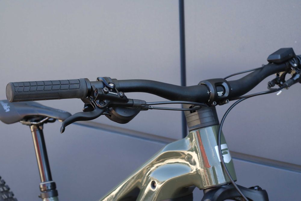 Focus Thron² 6.7 2024 S Bosch CX 800Wh MTB двопідвіс 29