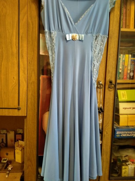 Платья демисезонные