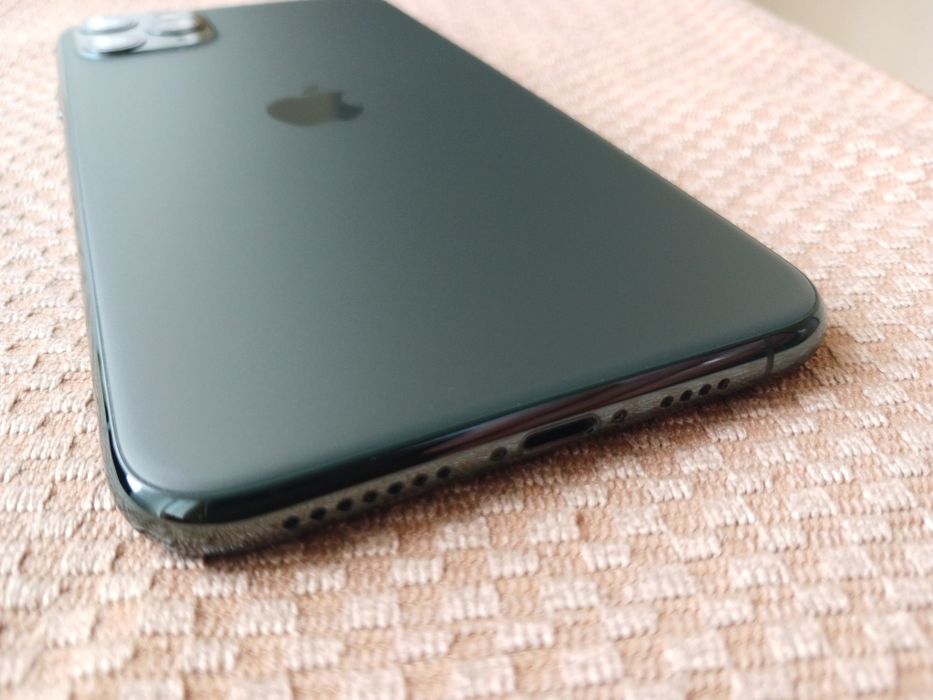 iPhone 11 Pro Max 256GB (Space Gray)