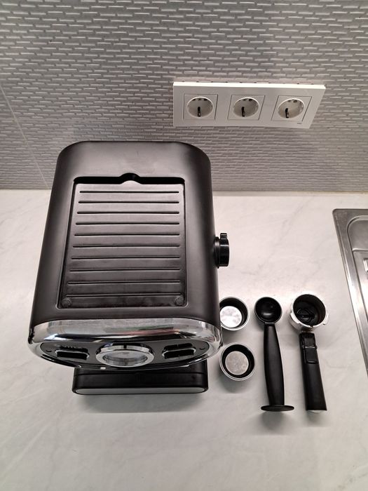 Кавоварка VITEK VT-1525 VK кофеварка кофемашина