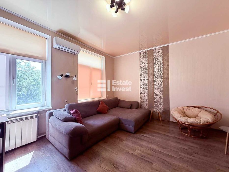 Продам 2 кімн. квартиру по вул. Металіста, 10