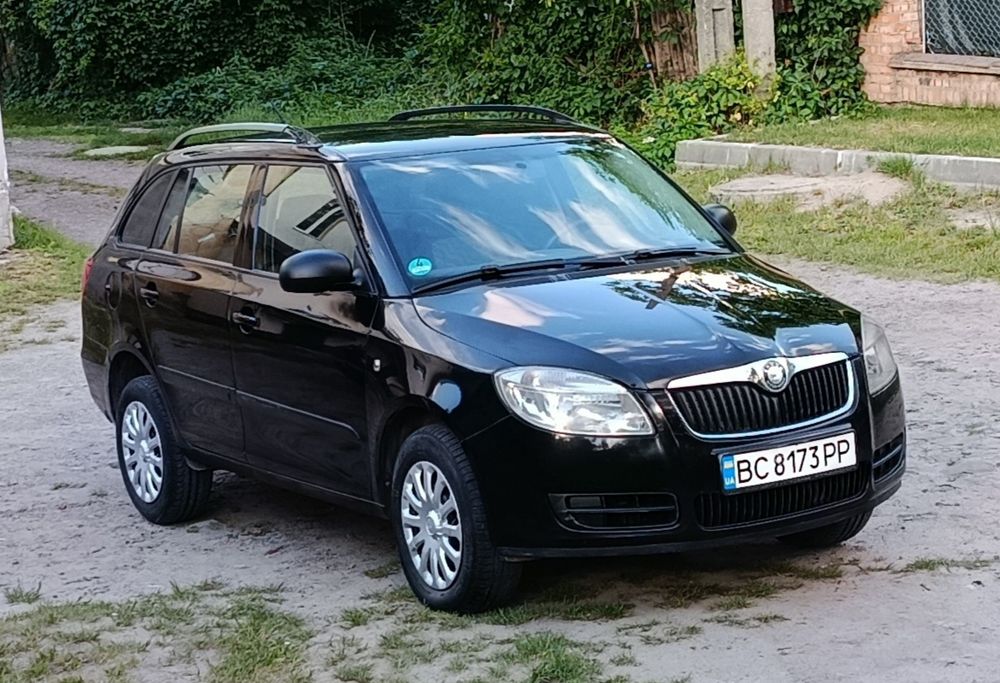 Продам  Шкода Фабія 2008 рік 4750$
