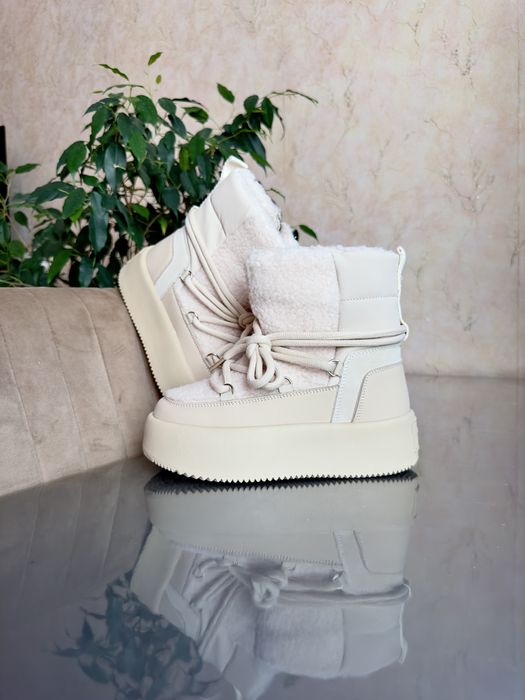 Дитячі дутики на зиму , зимове взуття для дівчинки, ботинки зимові