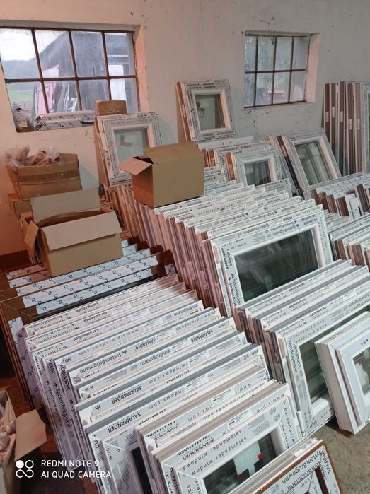 Okna  PCV , grzejniki  Duży  skład   . SZEROKA GAMA  WYMIARÓW  .