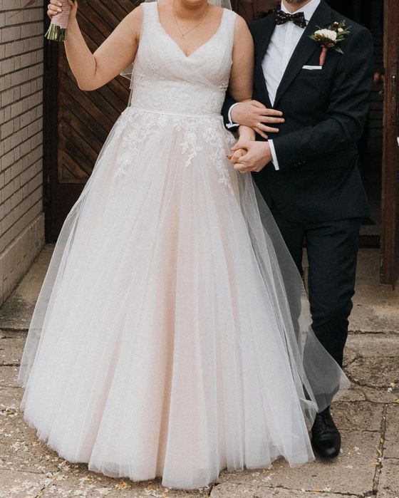 Suknia ślubna 42/44/46