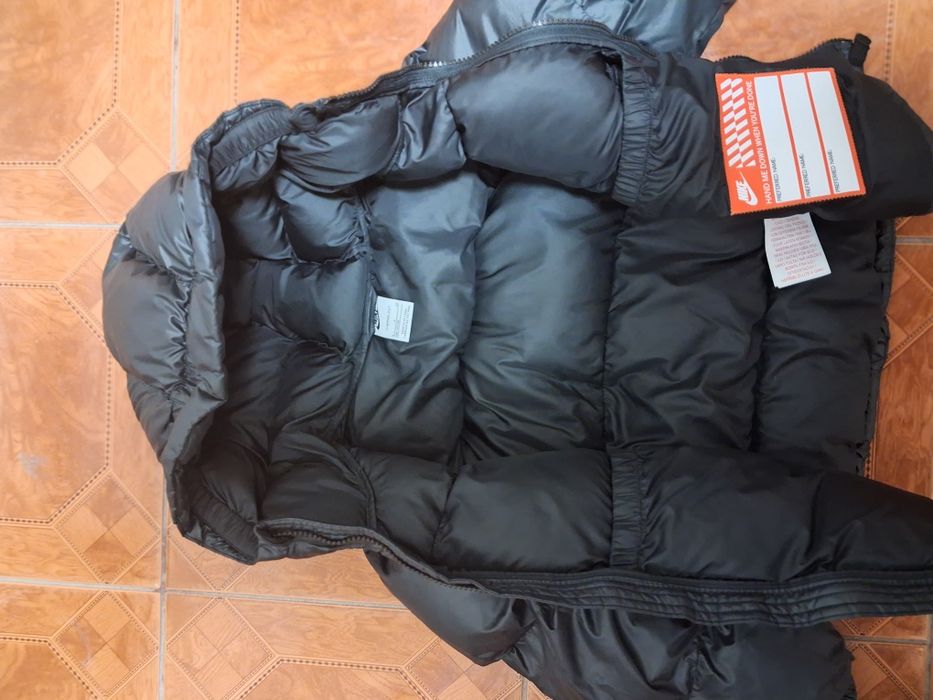 Куртка зимова  NIKE на хлопчика -128-137 р-нова