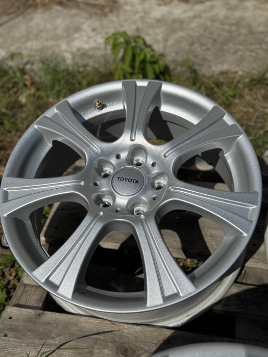 Диски 5x114.3 R17 Toyota Camry Rav-4 Avalon Avensis Lexus нові!!!