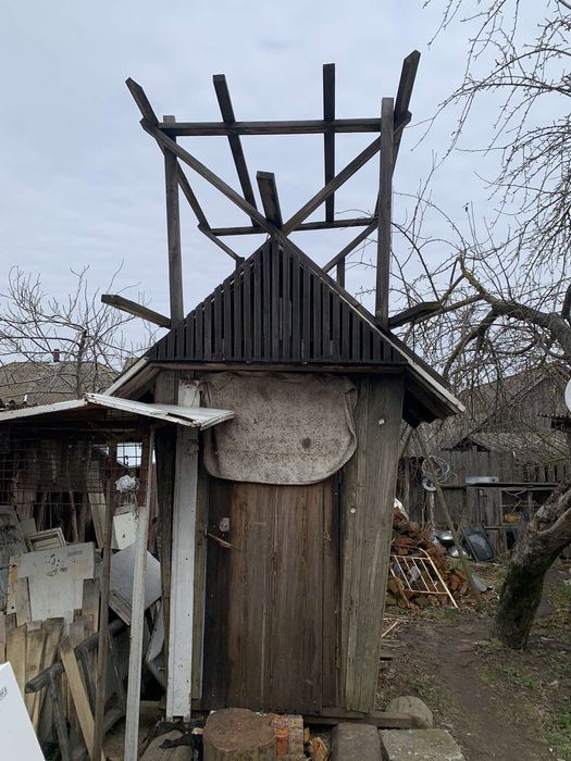 Продам клітку для птахів.