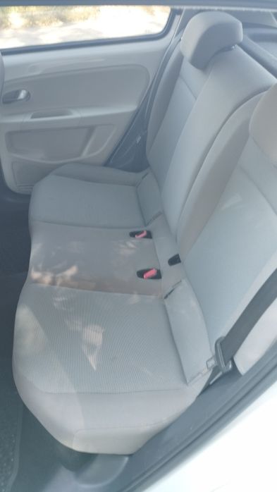 Volkswagen e-Up 2014 VIN WVWZZZAAZED903459 фото оголошення 15 з 19