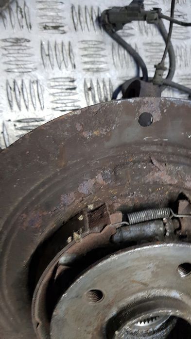 Mercedes ml W163 Zwrotnica tył Lewa lub Prawa