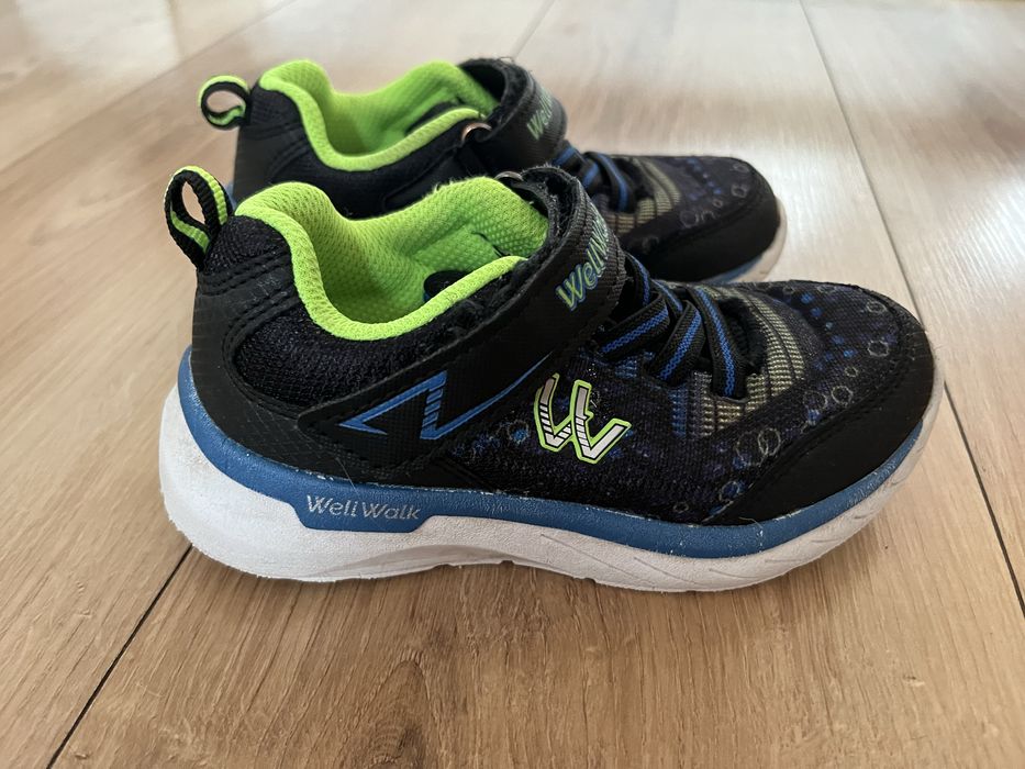 Adidasy chłopiece rozmiar 24