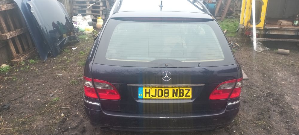 Кришка багажника мерседес w 211 універсал